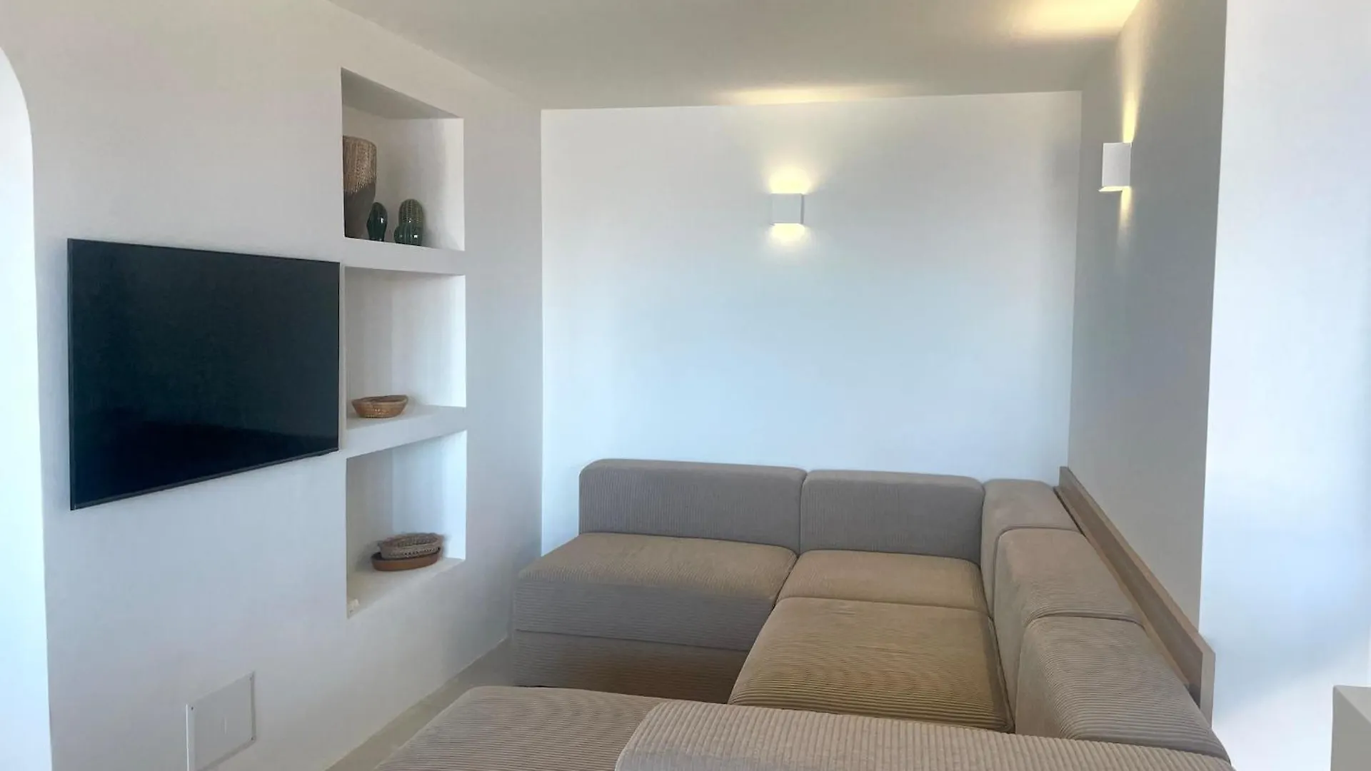 Daire Strepitoso 4 Camere Da Letto E Terrazza Vista Mare Capo Coda Cavallo İtalya